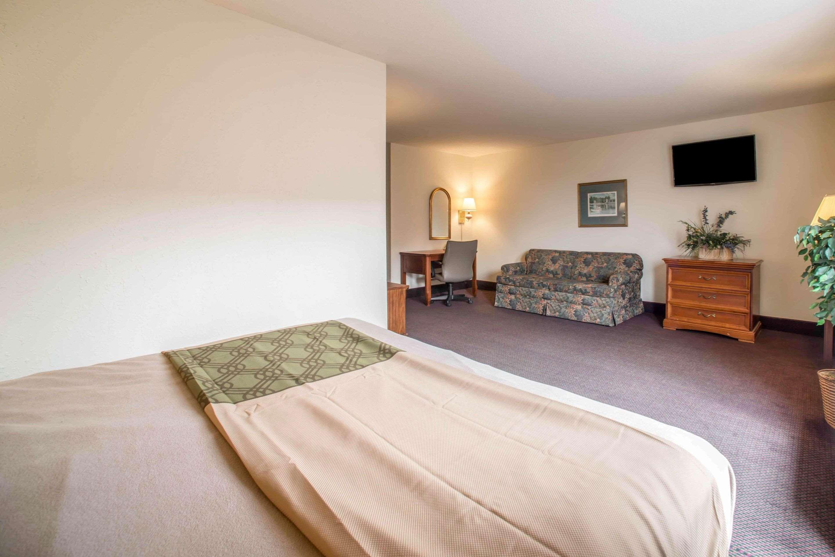 Lodge Econo